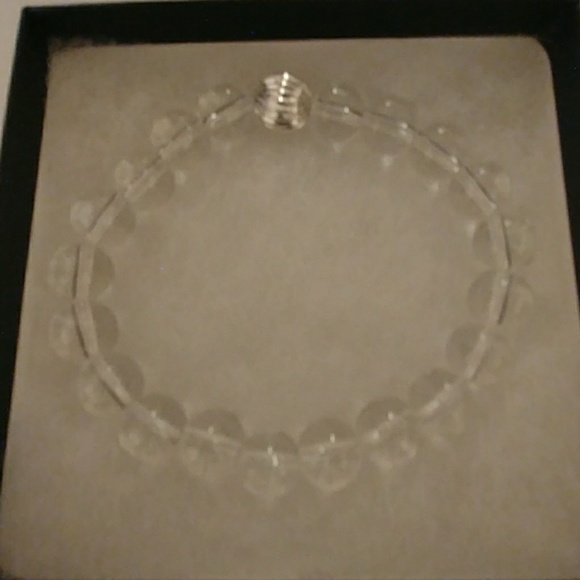 Shine Crystal Clear Bracelet - Picture 3 of 8